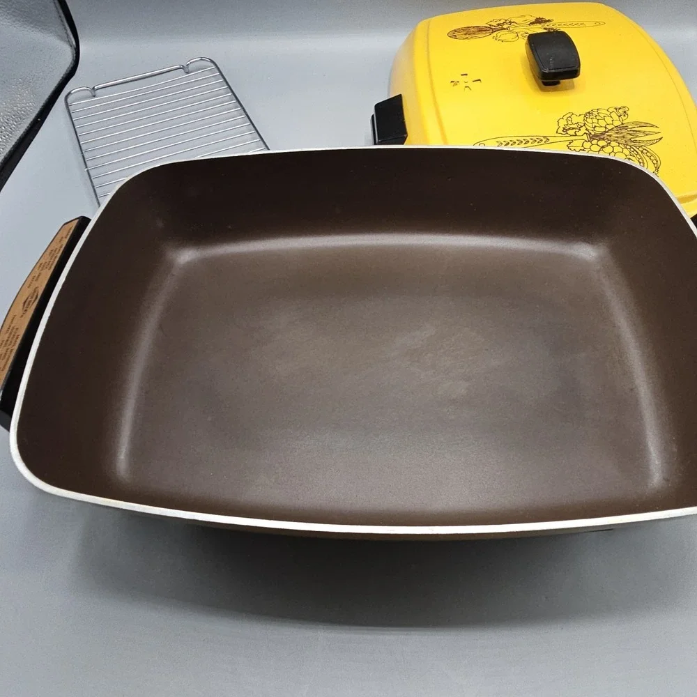 Vintage West Bend Fall Harvest Electric Skillet Non Stick Immersible Dome Tested